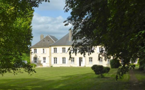  Maison d'hôtes Le Château de Puxe  Пюкс